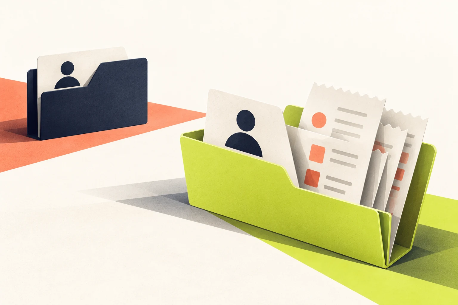 Deux dossiers client séparés, dont l’un contient plusieurs reçus de commandes.